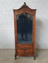 Louis XV Vitrine (Display Cabinet)