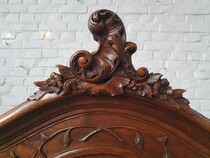 Louis XV Vitrine (Display Cabinet)