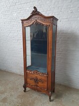 Louis XV Vitrine (Display Cabinet)