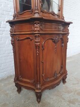 Louis XV Vitrine (Display Cabinet)