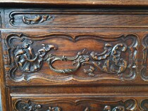 Louis XV Vitrine (Display Cabinet)