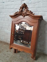 Louis XV Wall cabinet