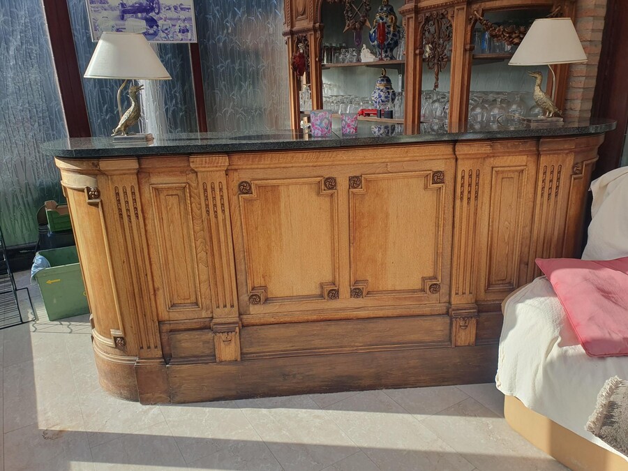 Louis XVI Bar and backbar (large)