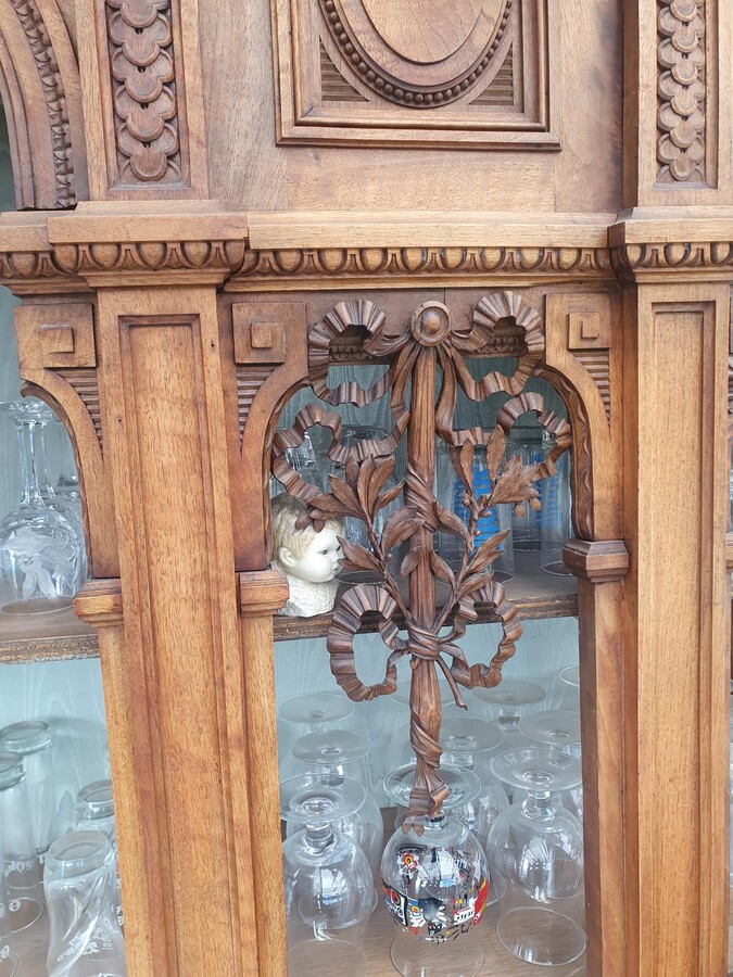Louis XVI Bar and backbar (large)