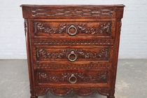 Louis XVI Chest of drawers