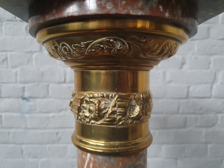 Louis XVI column (large)