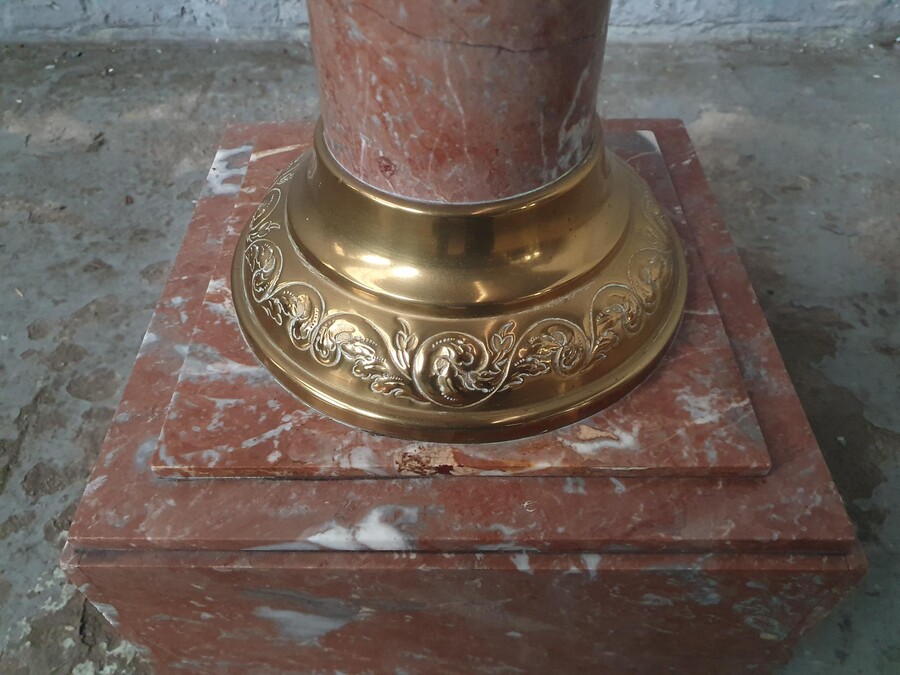 Louis XVI column (large)