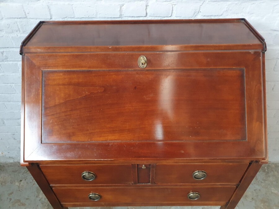 Louis XVI Secretary desk