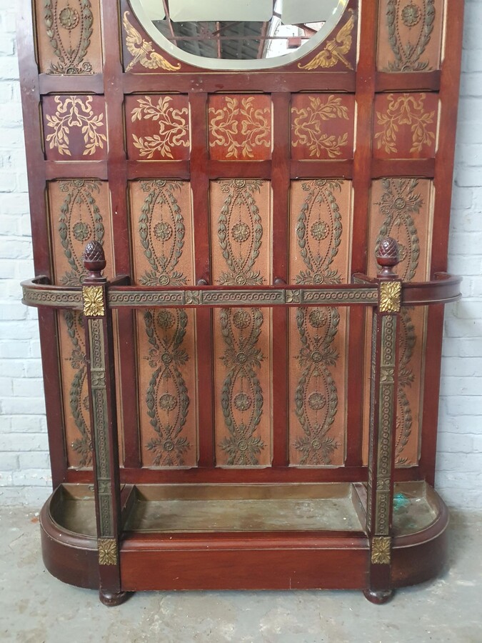 Louis XVI (Thonet) Halltree