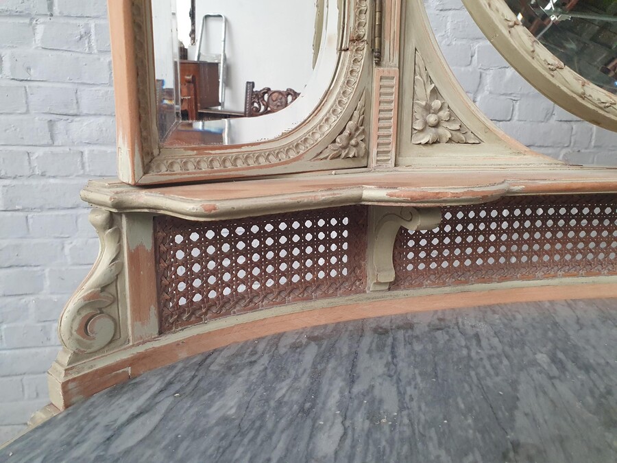 Louis XVI vanity