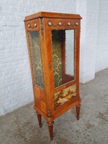 Louis XVI Vitrine (Display Cabinet)