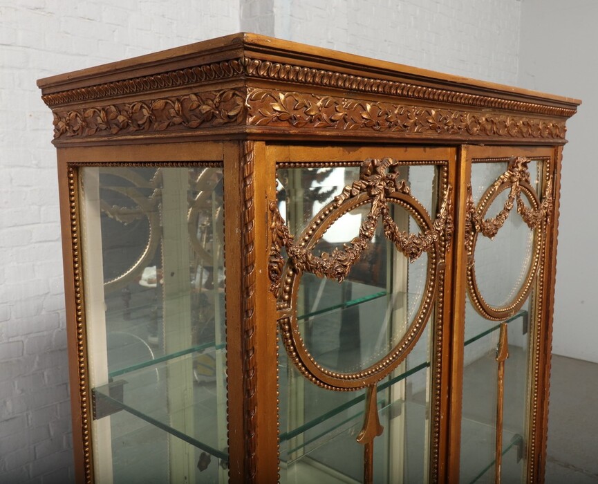 Louis XVI Vitrine (Display Cabinet)