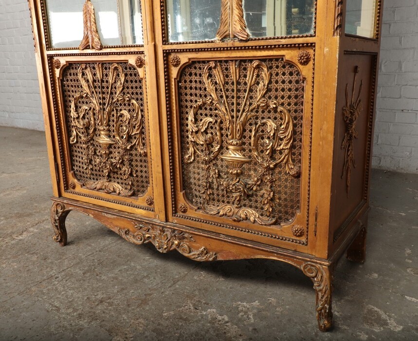 Louis XVI Vitrine (Display Cabinet)