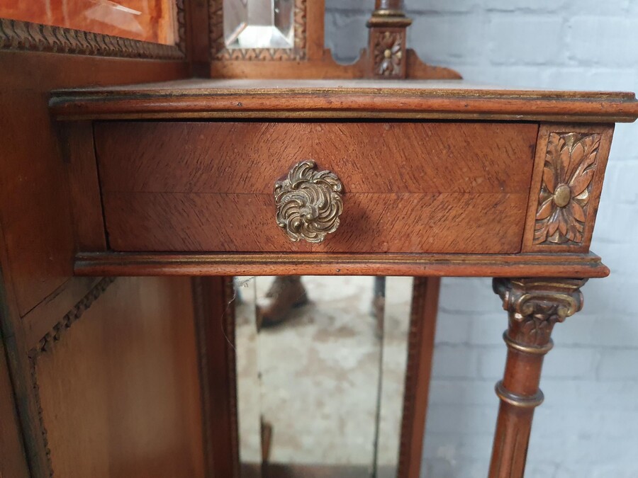 Louis XVI Vitrine (Display Cabinet)