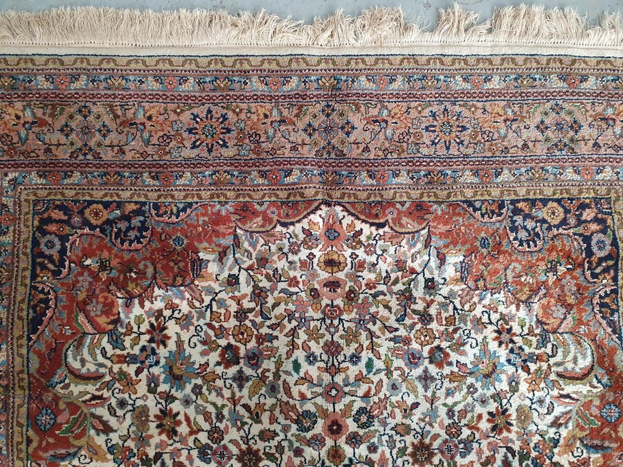 Oriental Carpet (handmade)