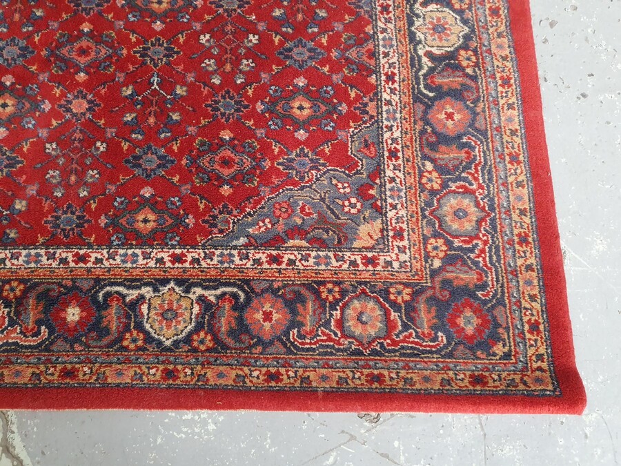 Oriental carpet  (Rug)