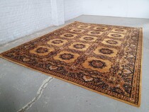 Oriental carpet  (Rug)