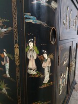 Oriental (Chinese) Bar cabinet
