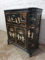 Oriental (Chinese) Bar cabinet