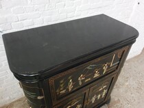Oriental (Chinese) Bar cabinet