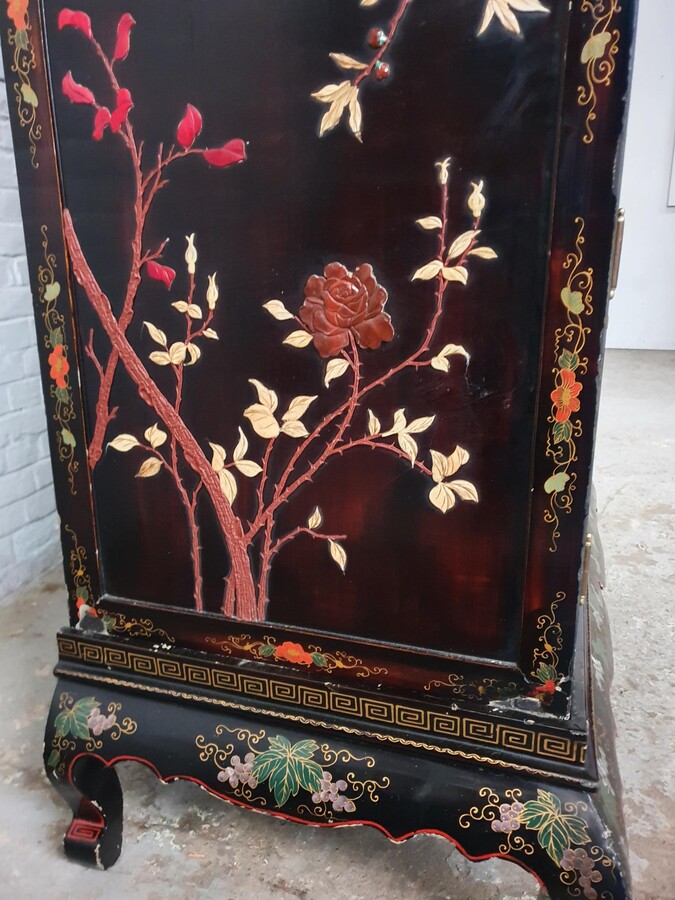 Oriental (Chinese) Cabinet