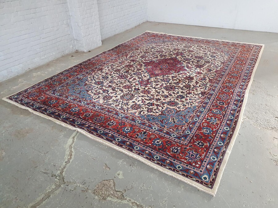 Oriental (Chinese) Carpet (handmade)