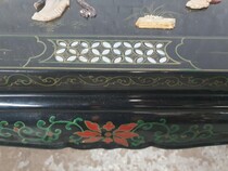 Oriental (Chinese) Coffee Table (Glass top)