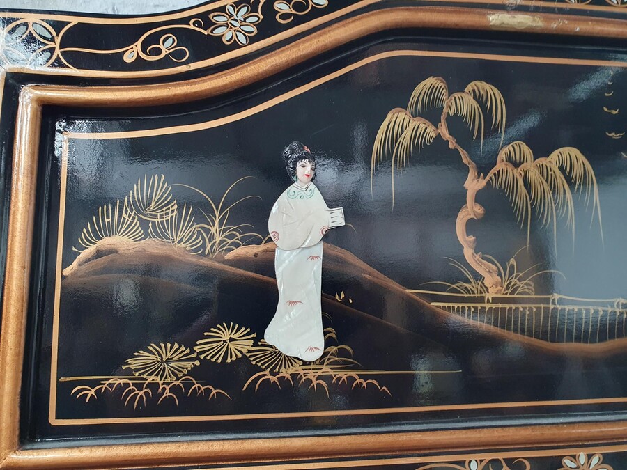Oriental (Chinese) Mirror