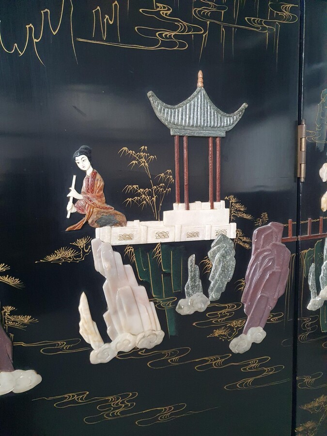 Oriental (Chinese) Screen (Paravent)