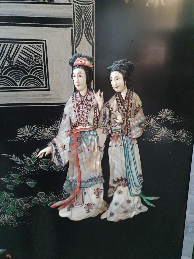 Oriental (Chinese) Screen (Paravent)