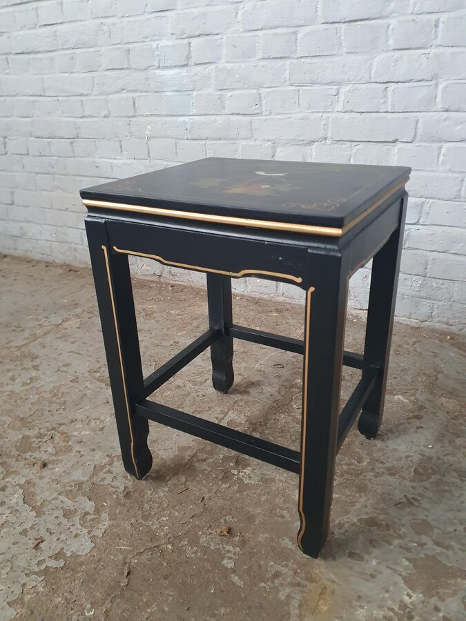 Oriental (Chinese) Sidetable