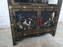 Oriental (Chinese) Vitrine (Display Cabinet)