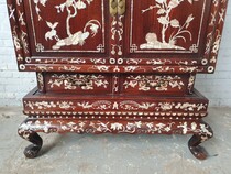 Oriental (Chinese) Vitrine (Display Cabinet)