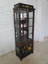 Oriental (Chinese) Vitrine (Display Cabinet)