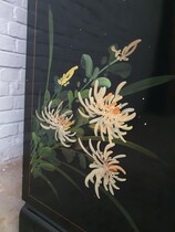 Oriental (Chinese) Vitrine (Display Cabinet)