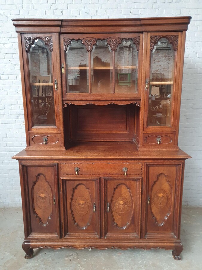 Queen Ann Buffet (cabinet)