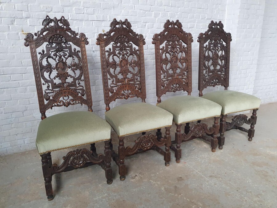 Renaissance 4 Chairs