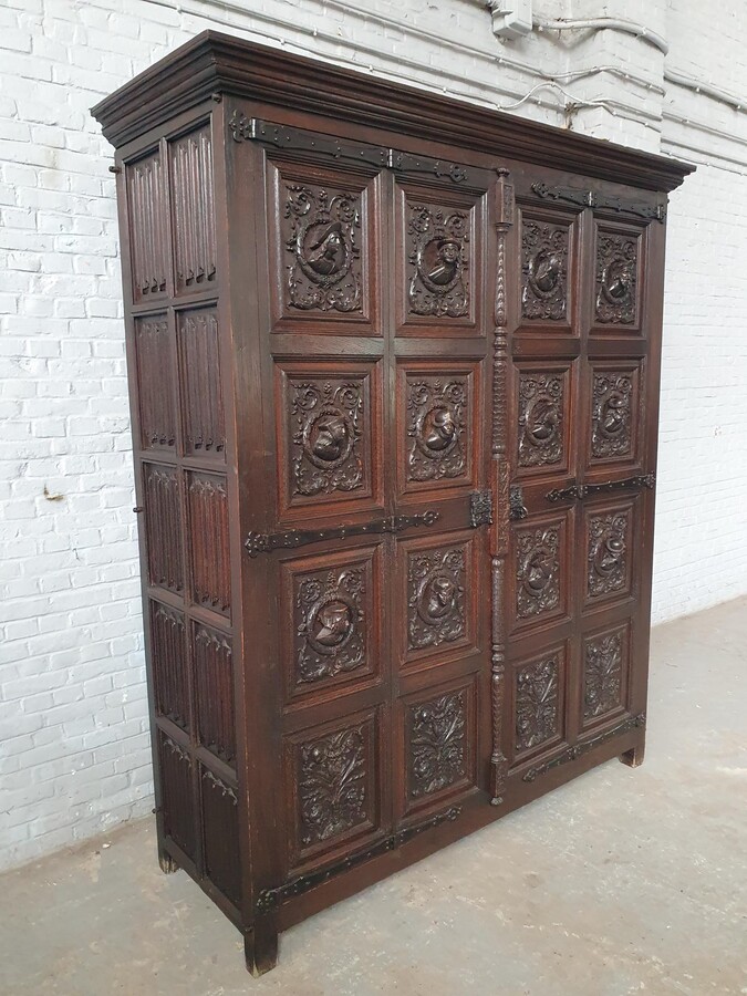 Renaissance Cabinet (large)