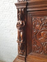 Renaissance Credance cabinet