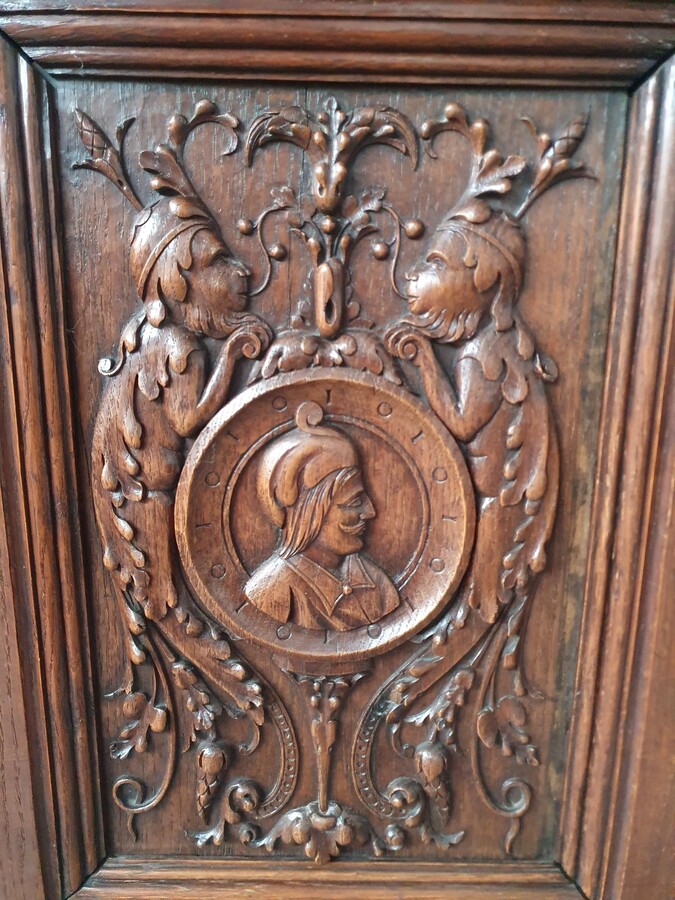 Renaissance Credance cabinet