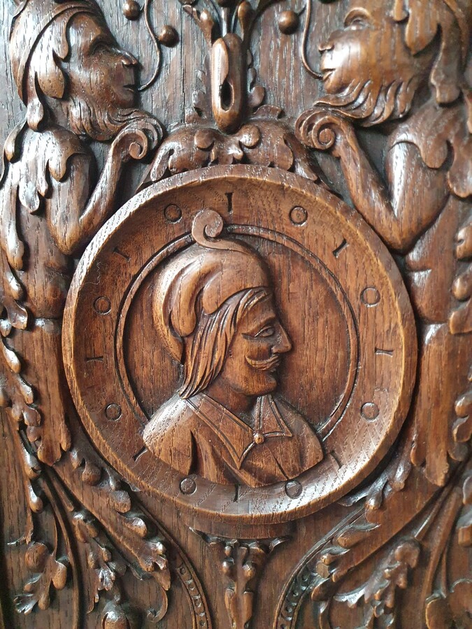 Renaissance Credance cabinet