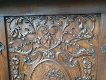 Renaissance Hall Bench