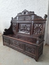 Renaissance Hall Bench