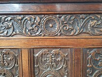 Renaissance Hall Bench