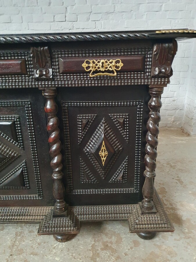 Renaissance Office set