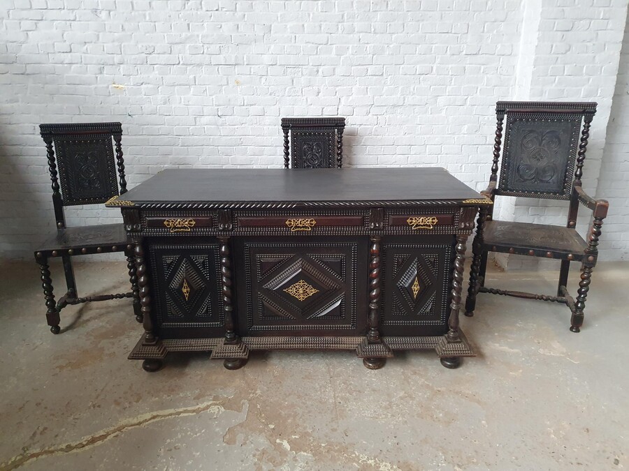 Renaissance Office set