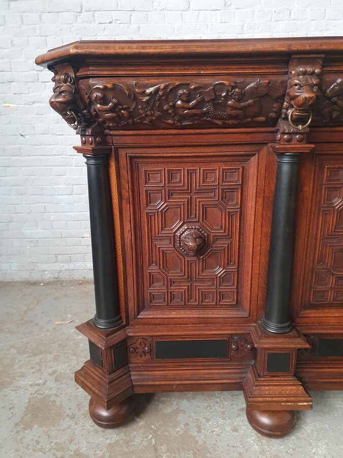 Renaissance Sideboard (Large)