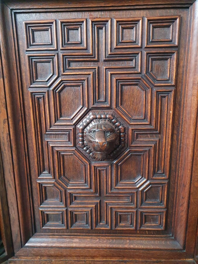 Renaissance Sideboard (Large)