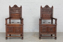 Renaissance Throne chairs (2)