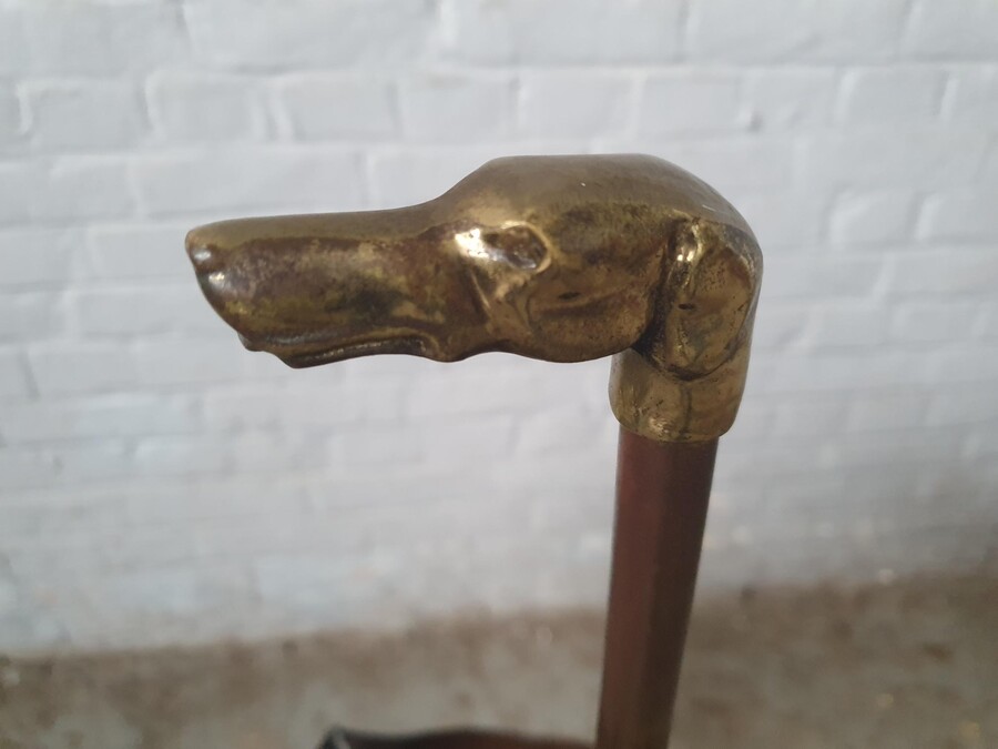 Renaissance umbrella stand